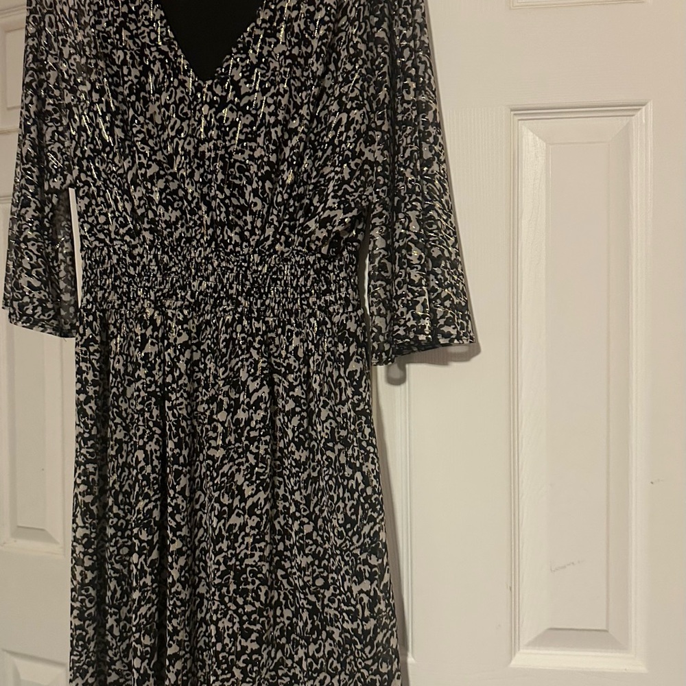 Elegant Black and White Patterned Dress